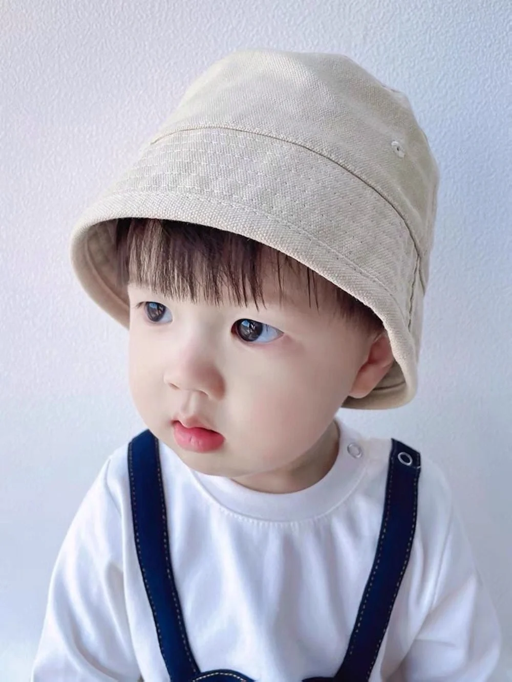 Neutral Canvas Bucket Hat - Light Beige